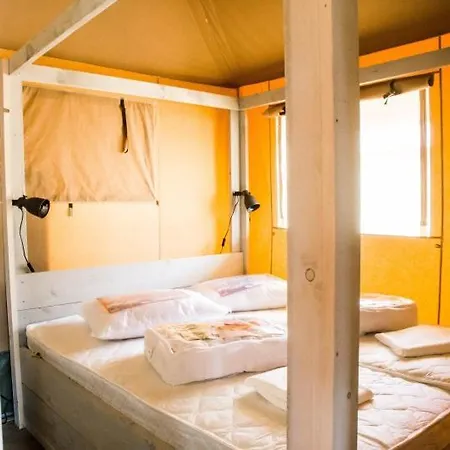 De Luxe Роскошный шатер Хардервейк