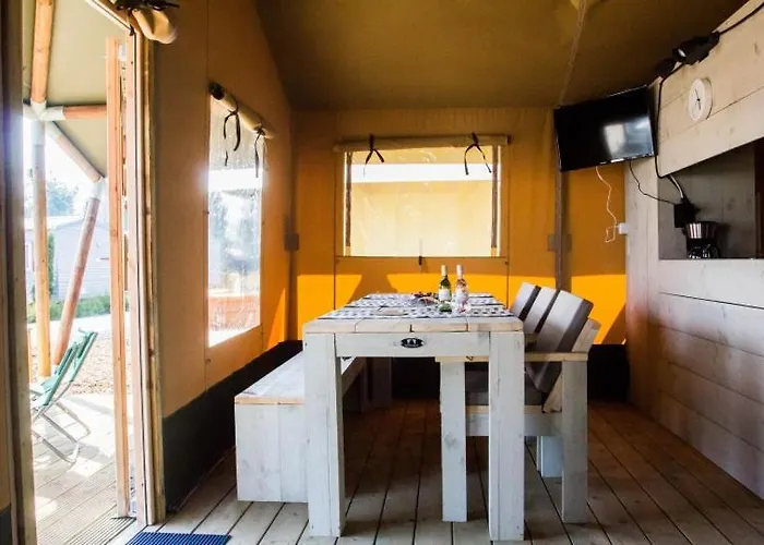 De Luxe * Harderwijk